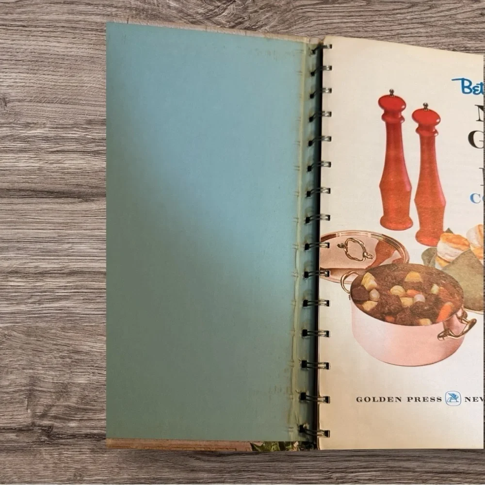 Betty Crocker's NEW GOOD and EASY Cook Book 1962 First Edition, 4th Printing